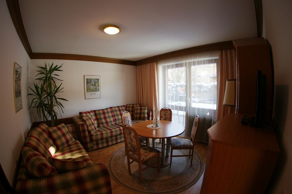 Hotel St. Georg Bad Reichenhall Quarto foto