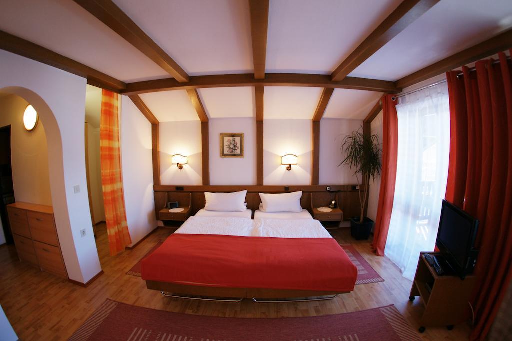 Hotel St. Georg Bad Reichenhall Quarto foto